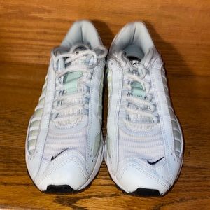 Nike Max air mint green